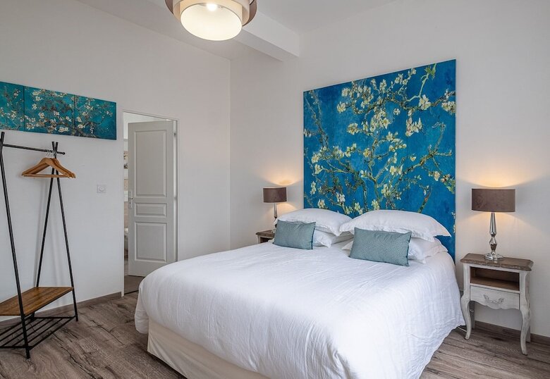 Manoir Des Bertini�res
