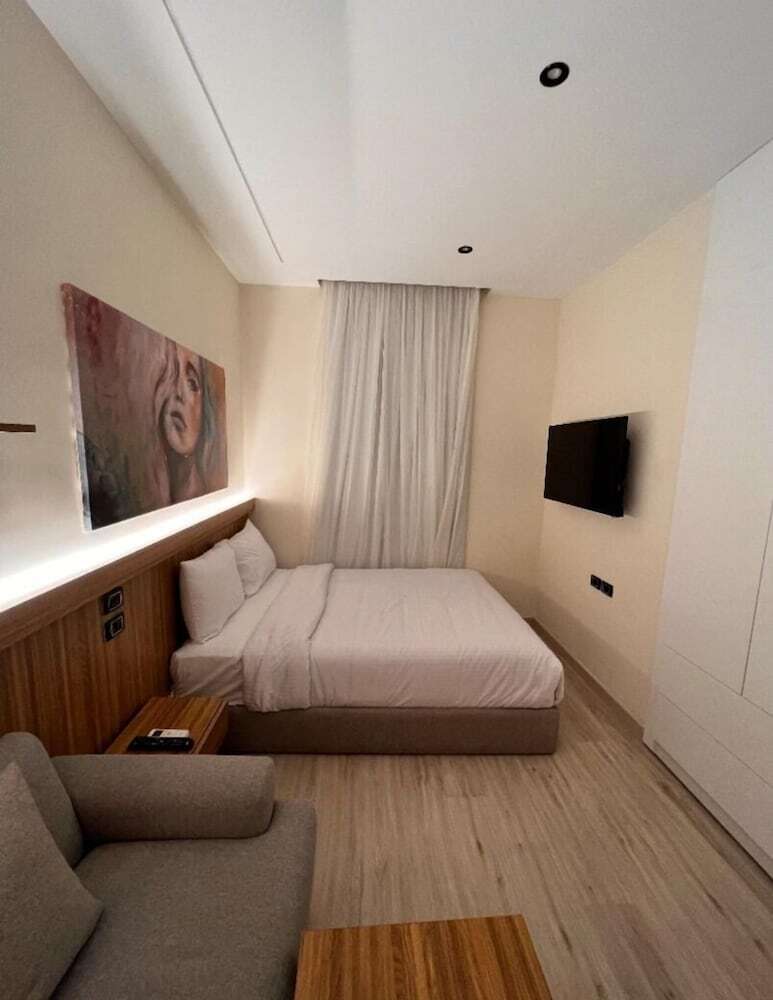 Elite Motel