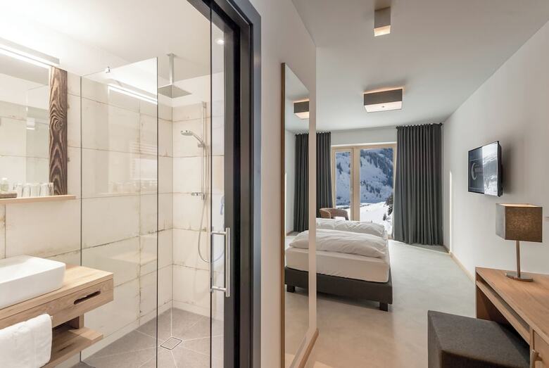 Mondschein Hotel And Chalet