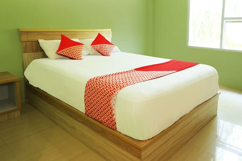Hotel Oyo 93145 Pondok Alam Syariah