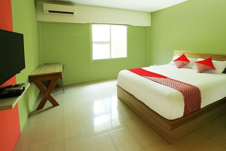 Hotel Oyo 93145 Pondok Alam Syariah