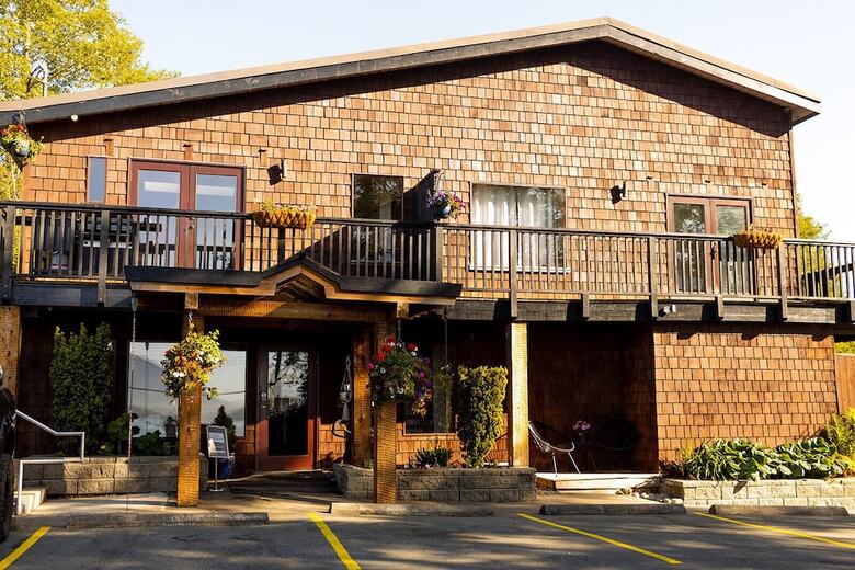 Posada Lunar Cove Inn