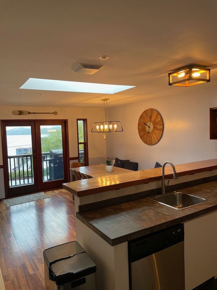Posada Lunar Cove Inn