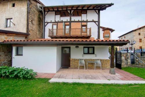 Hostal Zumargain