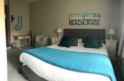 Hotel C�t� Mer