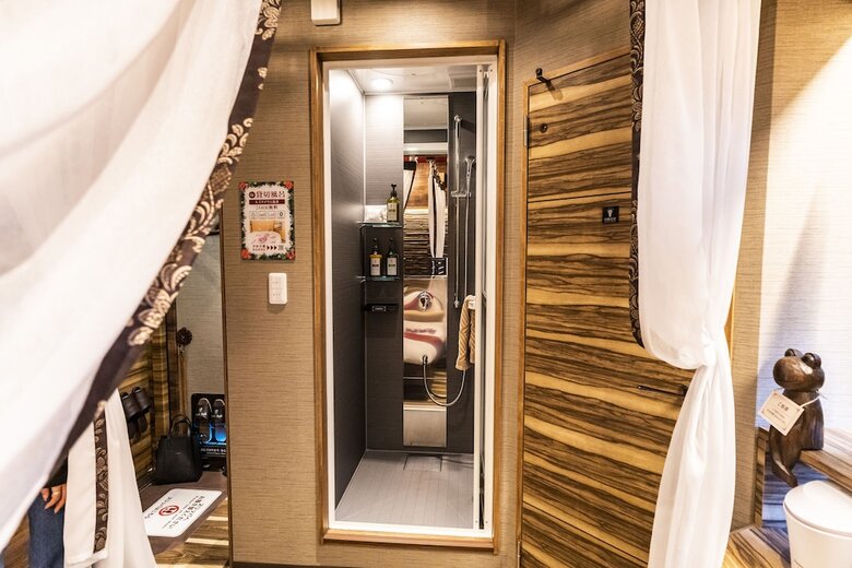 Hotel Petit Bali Forest Shinjuku Sanchome