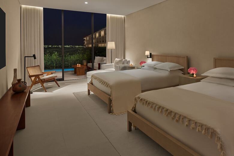 Hotel The Riviera Maya Edition At Kanai