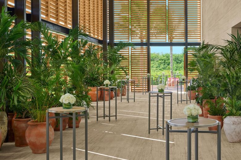 Hotel The Riviera Maya Edition At Kanai
