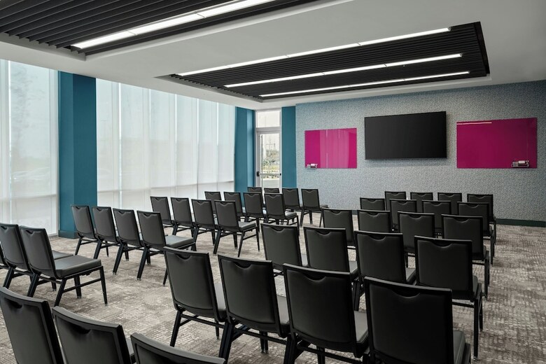 Hotel Aloft Orlando Lake Nona