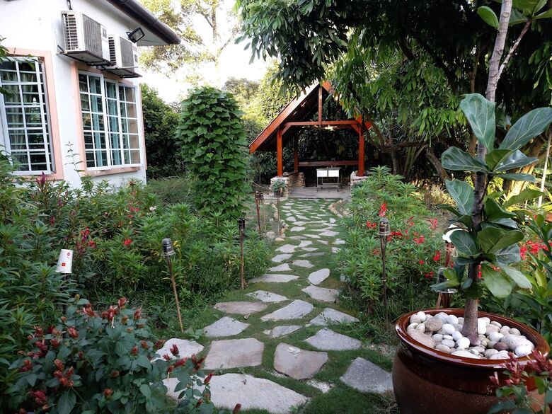 Villa Solihin