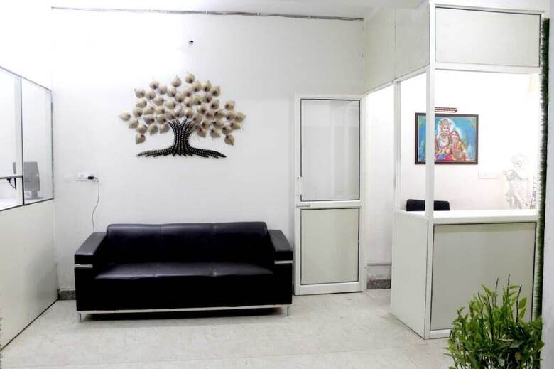 Hotel Noida Stay