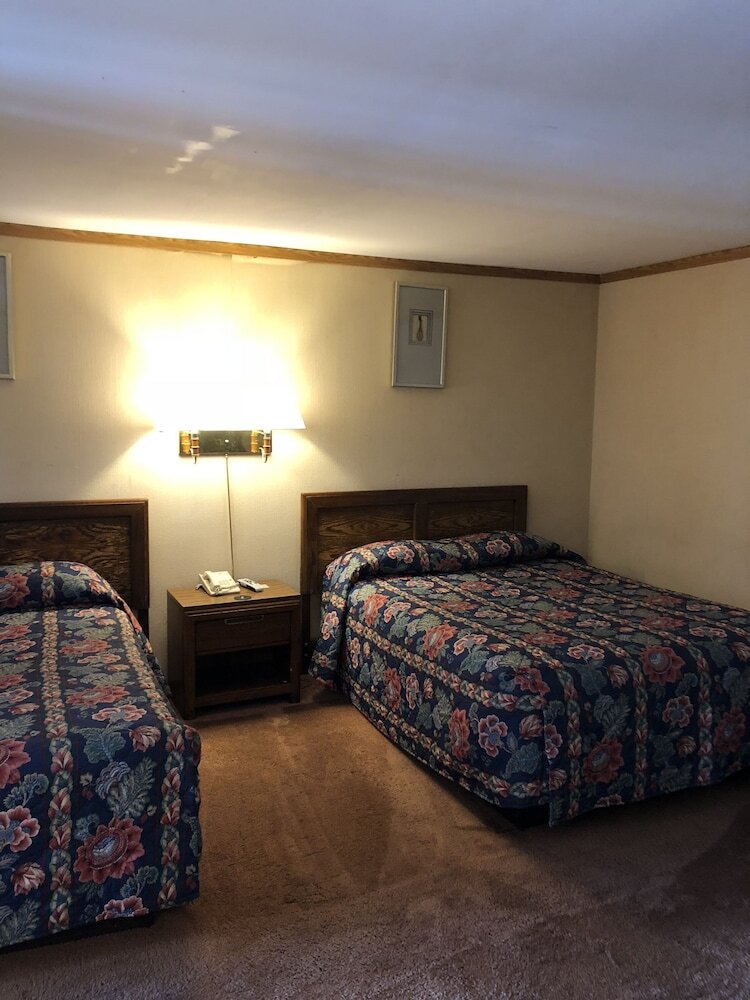 Du Wayne Motel