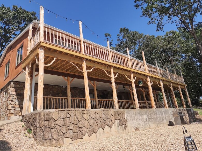 Hotel Cedar House