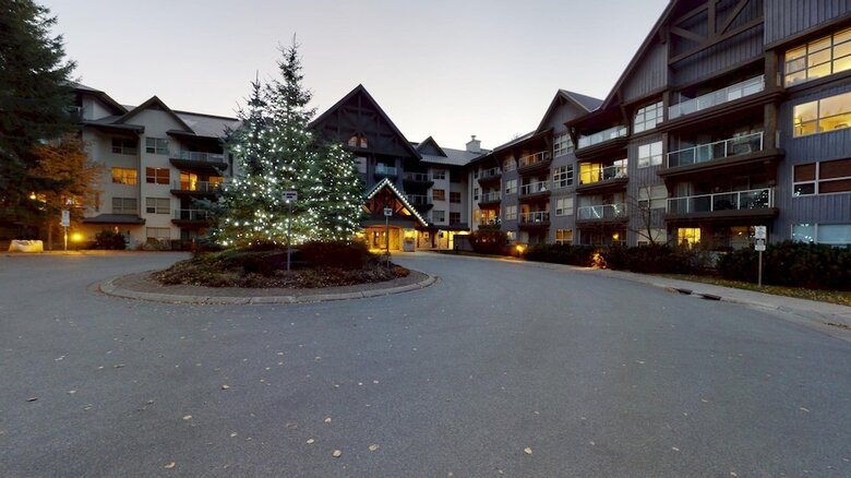 Aparthotel Aspens By Whistler Blackcomb Vacation Rentals