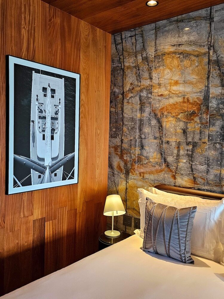 Hotel Kamo Residences By Reflections