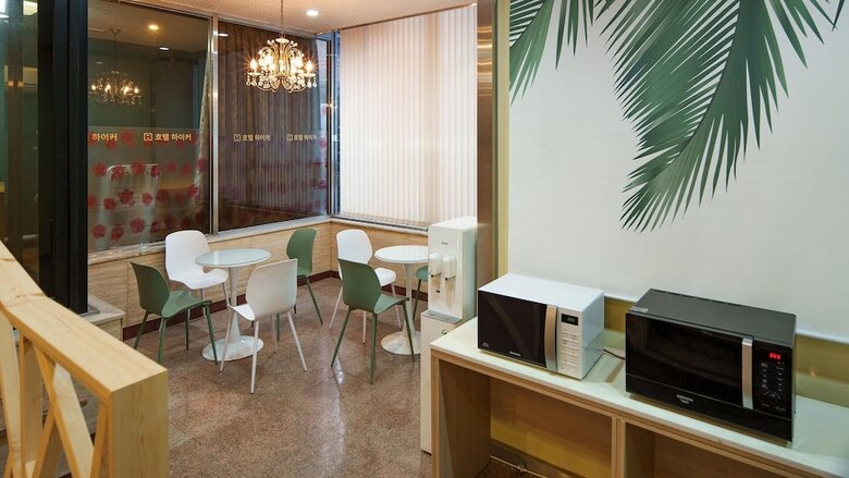 Jeju Ganse Stay Hotel & Pension