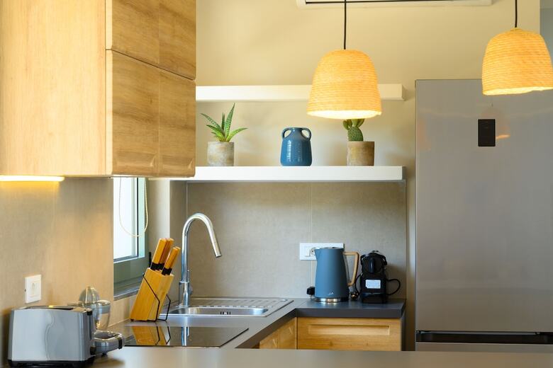 Roots Suites In Crete
