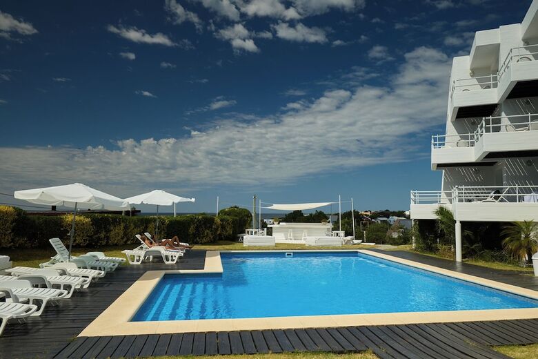 Hotel Las Olas Resort