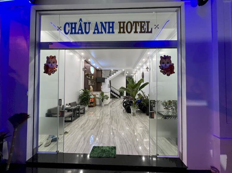 Hotel Oyo 1178 Chau Anh Motel