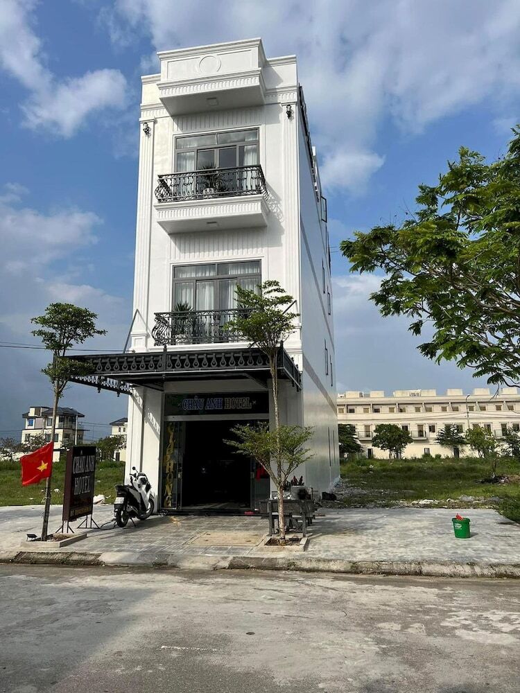Hotel Oyo 1178 Chau Anh Motel