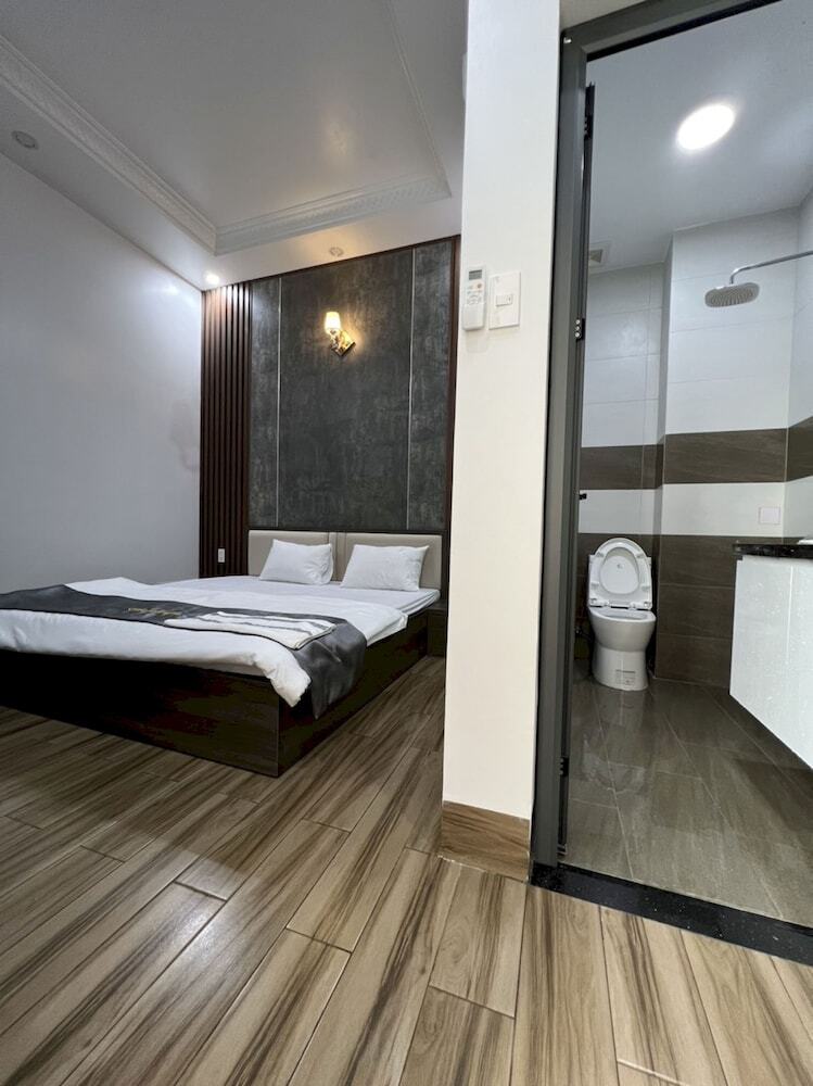 Hotel Oyo 1178 Chau Anh Motel