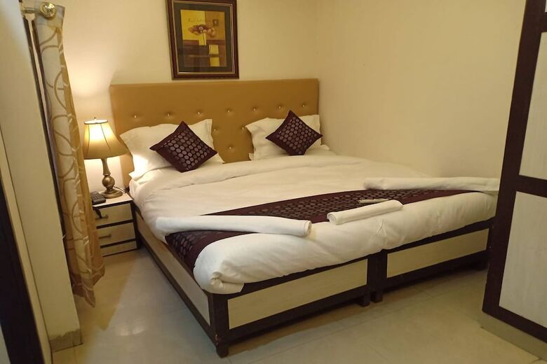 Hotel Shyam Palace