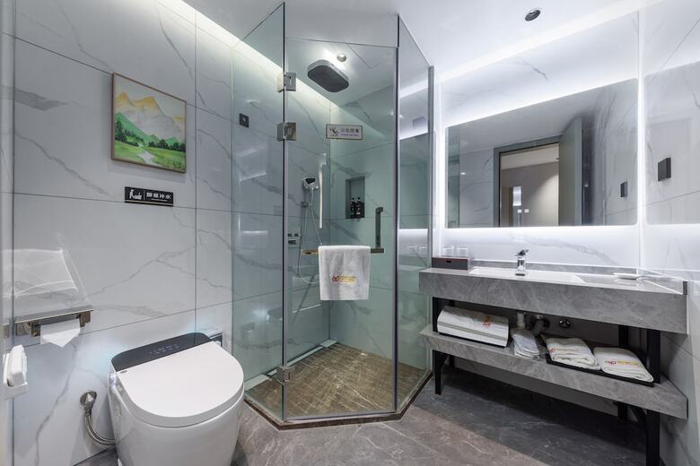 Ya Chen Hotel