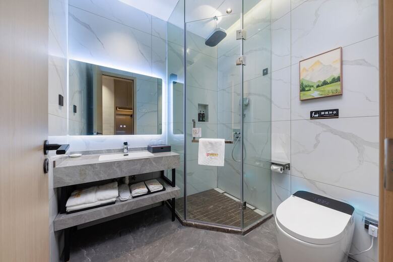 Ya Chen Hotel