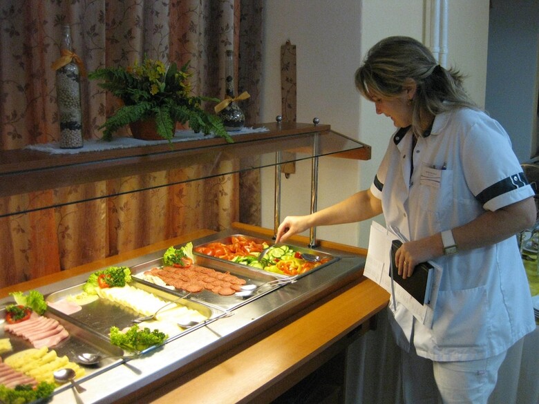 Hotel L�ze?sk� L�?ebna M�nes