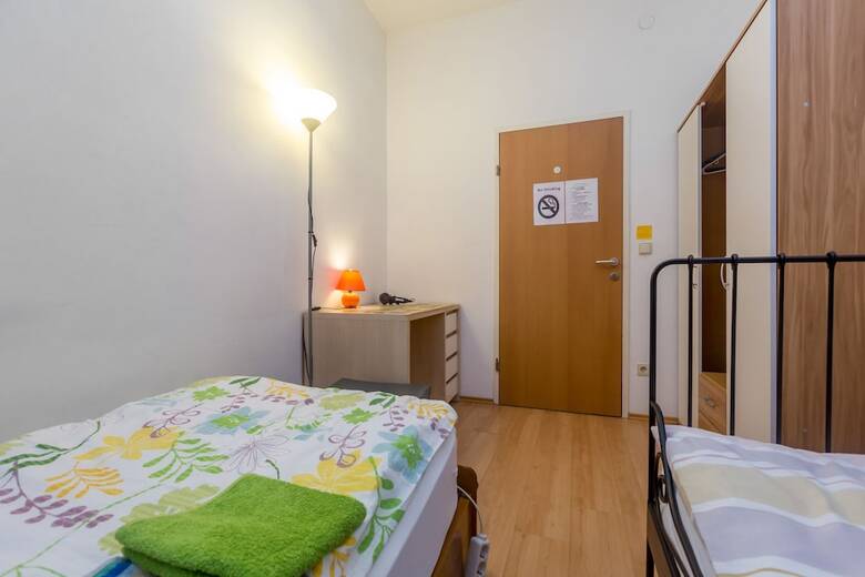 Pension Vienna Happymit