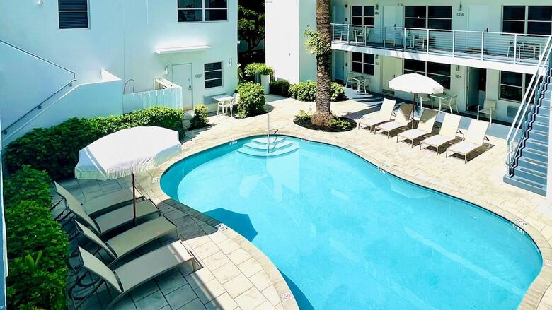Aqua Hotel