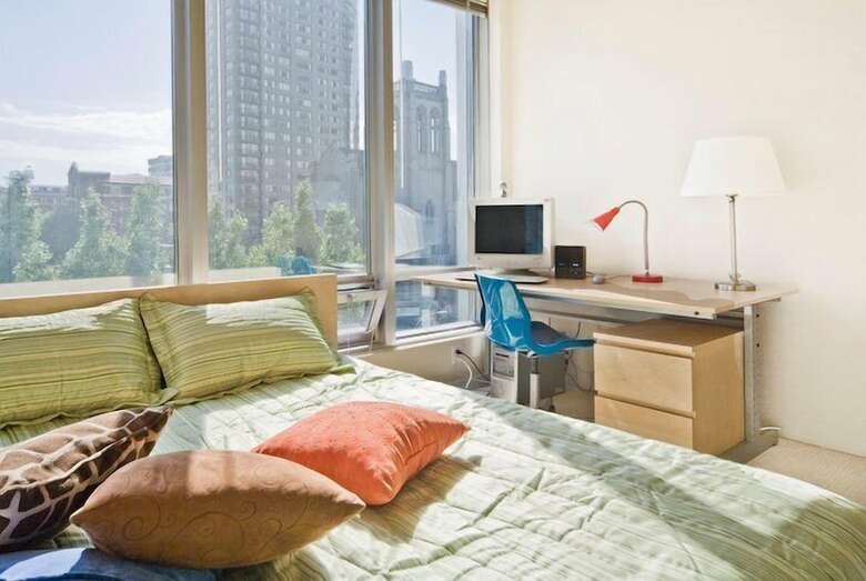 Mondeliving City Condo