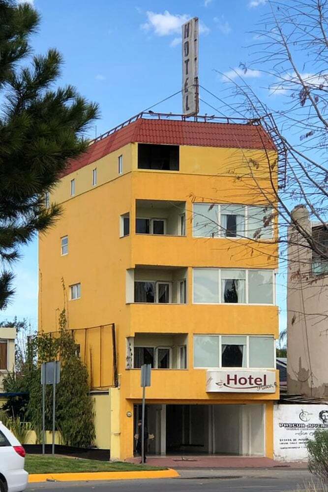 Hotel Paseo