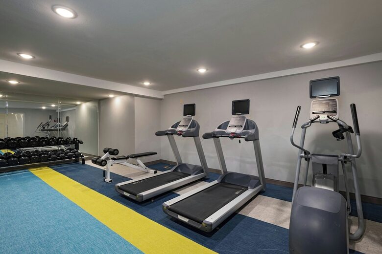 Hotel Towneplace Suites By Marriott Baton Rouge South