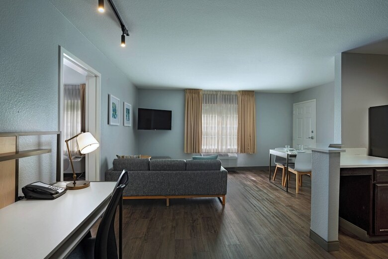 Hotel Towneplace Suites By Marriott Baton Rouge South