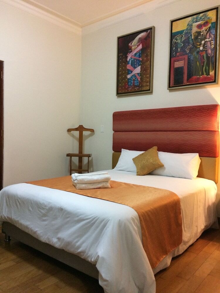 Larq'a Park Rooms
