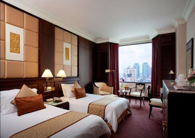 Hotel Ramada By Wyndham Bangkok Chaophya Park