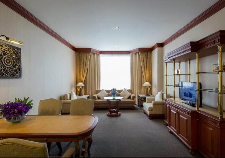Hotel Ramada By Wyndham Bangkok Chaophya Park