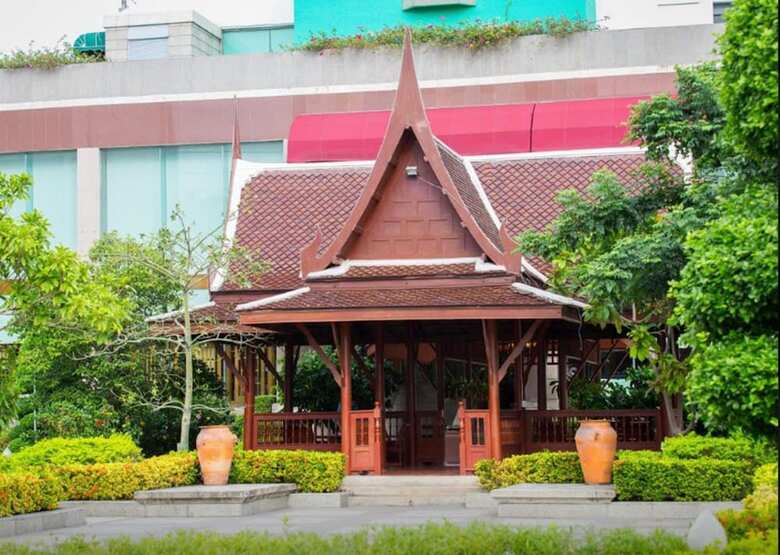 Hotel Ramada By Wyndham Bangkok Chaophya Park