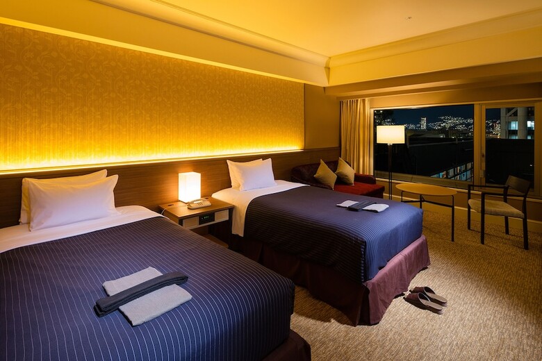Kobe Bay Sheraton Hotel & Towers