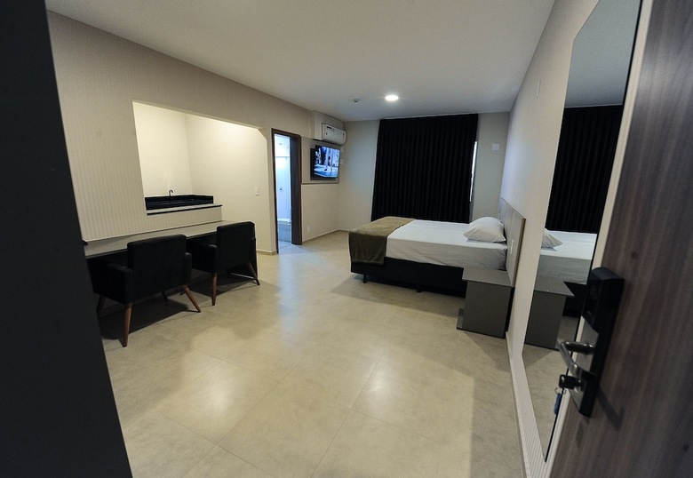 Hotel Bristol Infinity