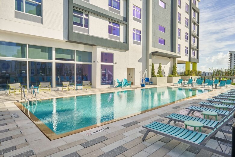 Hotel Tru By Hilton Fort Lauderdale Downtown