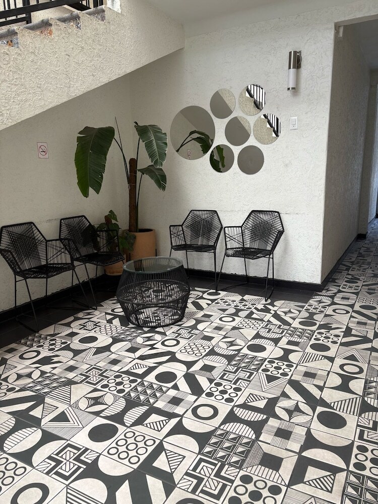 Hotel Gallo Rubio