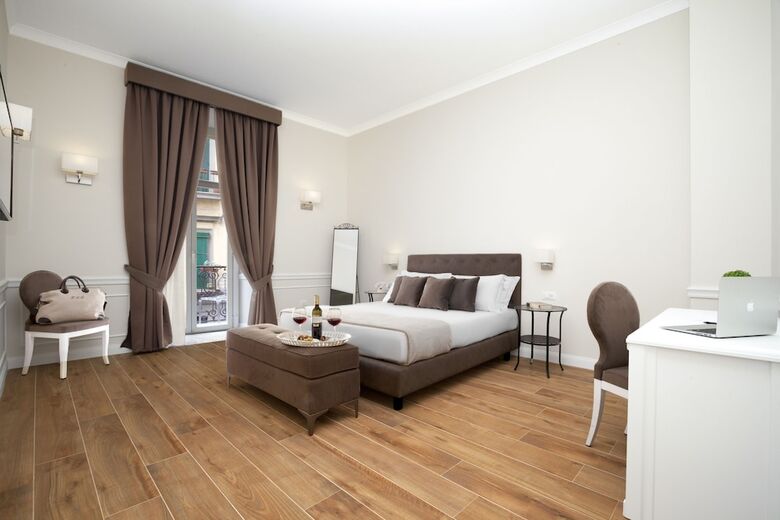 La Fontanina Suites