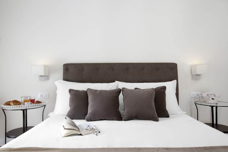 La Fontanina Suites