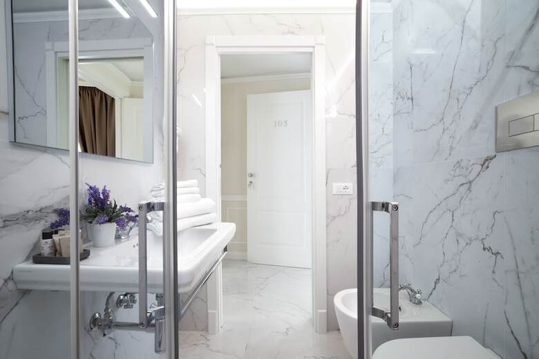 La Fontanina Suites