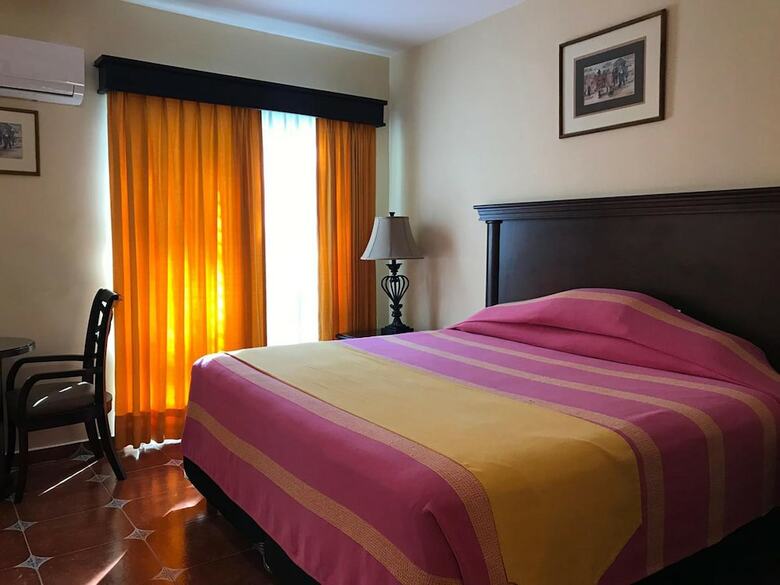 Hotel Valles