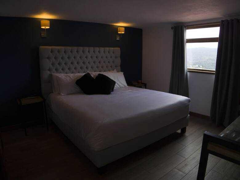 Hotel Santiurde
