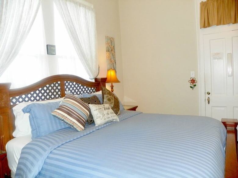 Coastal Dreams Bed & Breakfast