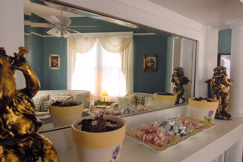 Coastal Dreams Bed & Breakfast